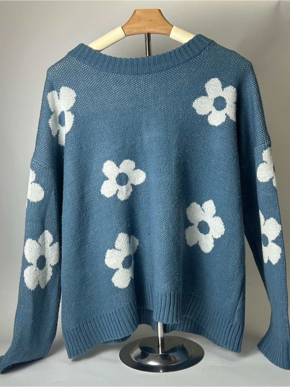 Blue Floral Knit Sweater - Women's Crewneck